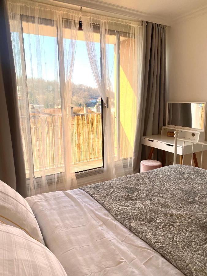 סן-אטיין Bergson Top - Appart 80M2, 2 Grandes Chambres, Entierement Renovee Et Equipee, Lumineux, Wifi, Balcon, Calme, Vue Imprenable מראה חיצוני תמונה